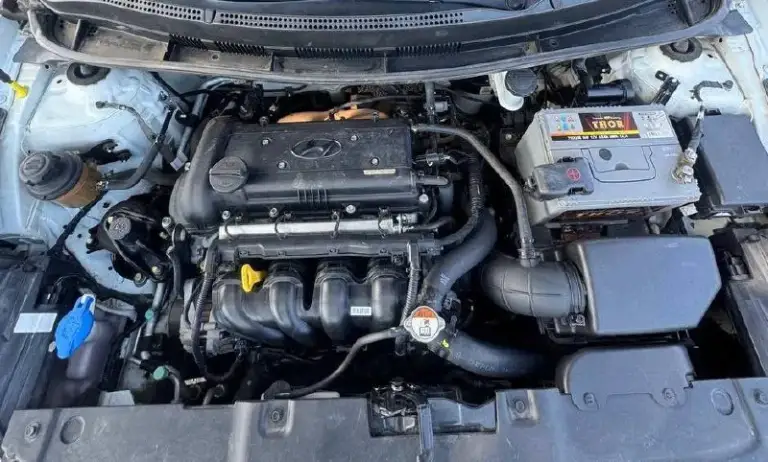 ⚪️ Hyundai solaris

💰Цена: 830 000р
🏢Город: мариуполь
📅Год выпуска: 2014
🧾Пробег: 188 394 км.
⚙️Двигатель: 1.6
⛽Топливо: бензин
⚙️Кпп: механика

📞 Телефон:

+7-989-263-55-56
+7-949-727-41-51
+7-949-551-91-52

💾 Описание:

Solaris зарекомендовал себя на российском рынке как универсальный, практичный и надежный автомобиль для тех, кому важны экономичность, надёжность и комфорт.

✅ Заводская краска 💯%
✅ Оригинальный пробег
✅ Техническое состояние на 5+

Кондиционер ❄️ (работает отлично), abs, airbag, электростеклоподьемники, , гидроусилитель руля,
Центральный замок.

Улица шевченко 269

🏦 Возможна продажа в кредит по двум документам. - фотография - 7