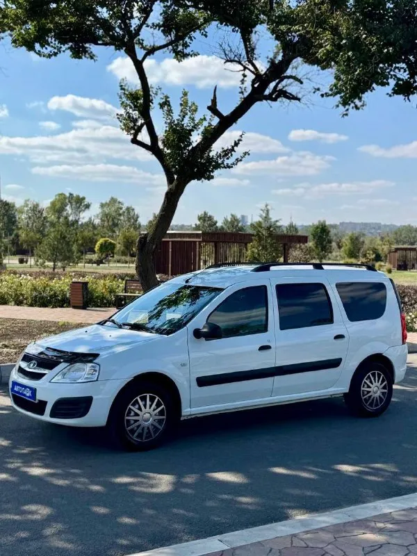 🚘 Lada largus

💰Цена: 750 000р
🏢Город: мариуполь
📅Год выпуска: 2018
🧾Пробег: 164 573 км.
⚙️Двигатель: 1.6 16v.
⛽Топливо: бензин
⚙️Кпп: механика

📞 Телефон:

+7-949-727-41-51
+7-989-263-55-56
+7-949-551-91-52

💾 Описание:

Всеми любимый, очень над. .. " style="background-image:url('//telegram. Org/img/emoji/40/e29c85.png')">✅ один владелец.
✅ Заводской краска (один косметический подкрас)
✅ 1.6 16-Ти клапанный.
✅ Южная эксплуатация.

Двигатель 1.6 16-ти клапанный, очень надежный, шустрый и не прихотливый, коробка переключает идеально. Ходовая часть отличная. Салон в отличном состоянии.

✅ Кондиционер, подогрев сидений, две подушки безопасности, два электро стеклоподъемника, гур, abs, центральный замок, магнитола с bluetooth, сигнализация с автозапуском и управлением через смартфон.

Улица шевченко 2️⃣6️⃣9️⃣

🏦 Возможна продажа в кредит по двум документам. - фотография - 3