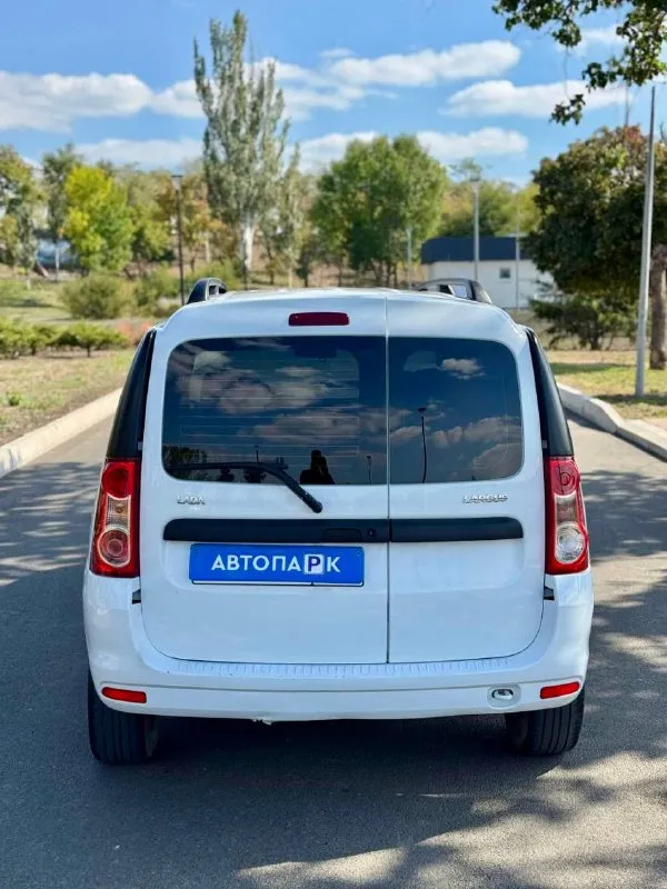 🚘 Lada largus

💰Цена: 750 000р
🏢Город: мариуполь
📅Год выпуска: 2018
🧾Пробег: 164 573 км.
⚙️Двигатель: 1.6 16v.
⛽Топливо: бензин
⚙️Кпп: механика

📞 Телефон:

+7-949-727-41-51
+7-989-263-55-56
+7-949-551-91-52

💾 Описание:

Всеми любимый, очень над. .. " style="background-image:url('//telegram. Org/img/emoji/40/e29c85.png')">✅ один владелец.
✅ Заводской краска (один косметический подкрас)
✅ 1.6 16-Ти клапанный.
✅ Южная эксплуатация.

Двигатель 1.6 16-ти клапанный, очень надежный, шустрый и не прихотливый, коробка переключает идеально. Ходовая часть отличная. Салон в отличном состоянии.

✅ Кондиционер, подогрев сидений, две подушки безопасности, два электро стеклоподъемника, гур, abs, центральный замок, магнитола с bluetooth, сигнализация с автозапуском и управлением через смартфон.

Улица шевченко 2️⃣6️⃣9️⃣

🏦 Возможна продажа в кредит по двум документам. - фотография - 5