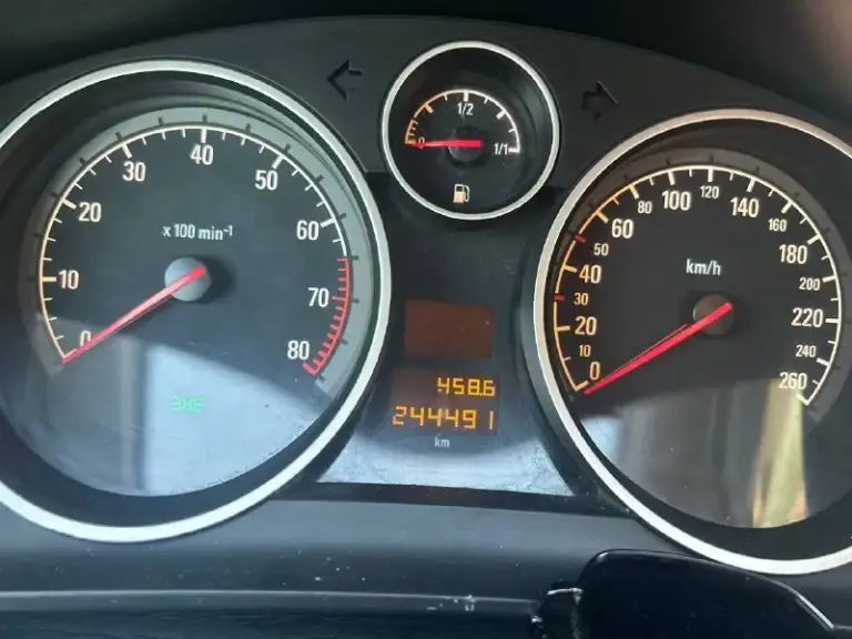 Продам opel astra h в кузове хетчбек
1.8 Коробка автомат 4х ступенчатая (не робот)
Весь кузов в родной краске
Электростеклоподьемники в круг
Круиз контроль
Климат контроль
Парктроники
Цветной бк
Установлено гбо
Машина пригнана с германии в 2021 году
Продажа в связи покупкой нового авто, с машиной расставаться очень грустно, отличный авто который никогда не подводил
За машиной ухаживали, салон чистый, в машине не курили
Состояние авто отличное
Два комплекта ковриков, два комплекта резины (лето 2 сезона, зима 1 сезон)
Цена 777.000
+79494560610
Осмотр г. Харцызск
📲 Tg: @whyshersh
📞 Звоните: +7(949)4560610 - фотография - 6