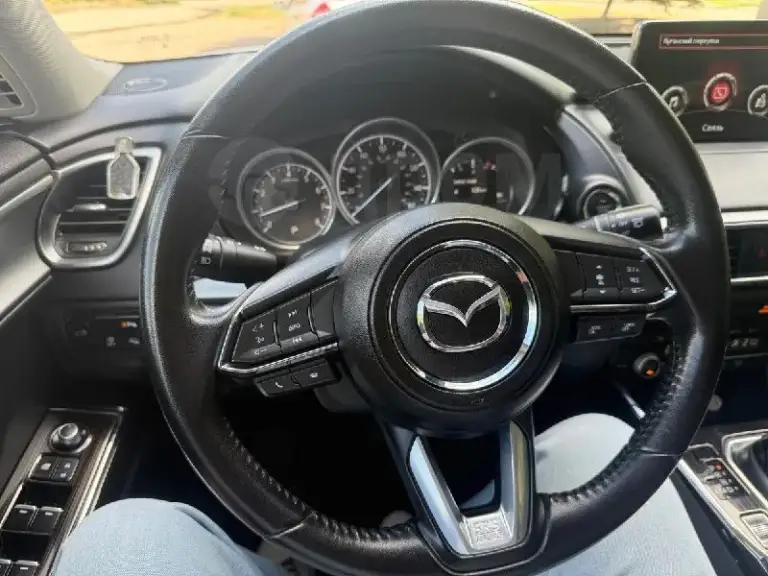 Mazda cx-9 2020
Цена 3.3 млн руб.
Двигатель бензин, 2.5 л
Мощность 231 л. С. , налог
Коробка передач
Привод 4wd
Цвет белый
Пробег 73 000 км
Поколение 2
Комплектация 2.5t at exclusive
Отличное состояние, масло менял каждые 7000км, расходники менялись по регламенту, любые проверки на сто, юридически чистый. Автомобиль с америки пригонял для себя с пробегом в 17000км в 2022 году лнр. Учет рф, 1 собственик с 2022 года. В 2025г поставил на учет рф, никаких доп платежей(утиль сбор и т. Д. ) не нужно делать. Оформление в мрэо без проблем. Два ключа, сигнализация starlaine gps 2 сим-карты. Комплект зимней резины, второй комплект ковриков в подарок. Срочно!реальному покупателю торг!
+7 959 133-93-93 Денис (луганск)
📞 Звоните: +7(959)1339393 - фотография - 9