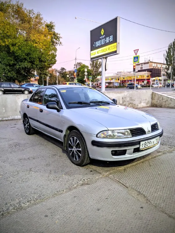 Mitsubishi carisma, 1,6л. 16v рест
Цена: 275 тыс. Р.
Осмотр: г донецк, калининский район
Описание: 2002г. В. , рестайлинг, двигатель 1,6л (103л. С. ) 16v, пробег 207т. Км. , коробка механика, гур, 4эсп+ доводчики, подогрев пер. Сидений, электро рег зеркал, противотуманки, кондиционер (работает), abs, airbag (srs) водитель+пассажир, бортовой компьютер, цз+ сигнализация, 2ключа.
Состояние: двигатель, коробка - без нареканий, ходовка - свежая (недавно перебрана), кузов: дно, пороги, арки и т. Д. - без гнили и рыжиков. Машина обслужена (использовалась для дальних поездок). Просторный, опрятный салон, вместительный багажник.
❗️Переоформление в мрэо обязательно❗️
❗️Искатели идеала и торгаши - мимо, цена как за ланос❗️
Все вопросы по телефону или при встрече
+79496415133
📞 Звоните: +7(949)6415133 - фотография - 1