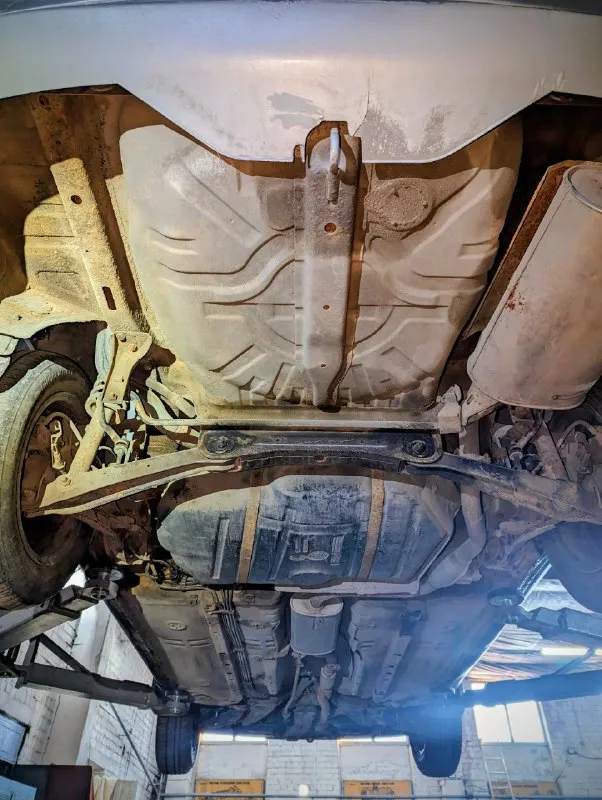 Mitsubishi carisma, 1,6л. 16v рест
Цена: 275 тыс. Р.
Осмотр: г донецк, калининский район
Описание: 2002г. В. , рестайлинг, двигатель 1,6л (103л. С. ) 16v, пробег 207т. Км. , коробка механика, гур, 4эсп+ доводчики, подогрев пер. Сидений, электро рег зеркал, противотуманки, кондиционер (работает), abs, airbag (srs) водитель+пассажир, бортовой компьютер, цз+ сигнализация, 2ключа.
Состояние: двигатель, коробка - без нареканий, ходовка - свежая (недавно перебрана), кузов: дно, пороги, арки и т. Д. - без гнили и рыжиков. Машина обслужена (использовалась для дальних поездок). Просторный, опрятный салон, вместительный багажник.
❗️Переоформление в мрэо обязательно❗️
❗️Искатели идеала и торгаши - мимо, цена как за ланос❗️
Все вопросы по телефону или при встрече
+79496415133
📞 Звоните: +7(949)6415133 - фотография - 9
