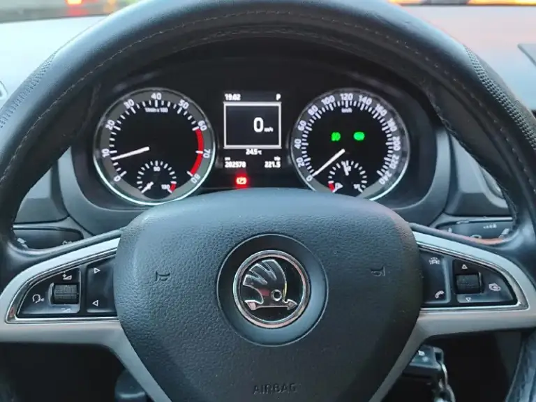 Skoda rapid hockey edition
2016Г. 1.6(110л. С).
6Ст(айсин)
Авто в отличном состоянии
Климат, мультируль, полный эл. Пакет, мультимедиа на андроиде и т. Д
Вся в родном окрасе, все стекла завод. Полностью обслужена, всё включается, всё работает.
Газ пропан евро 4(вписан в стс)
1200000 ₽
+79493292136
📞 Звоните: +7(949)3292136 - фотография - 10