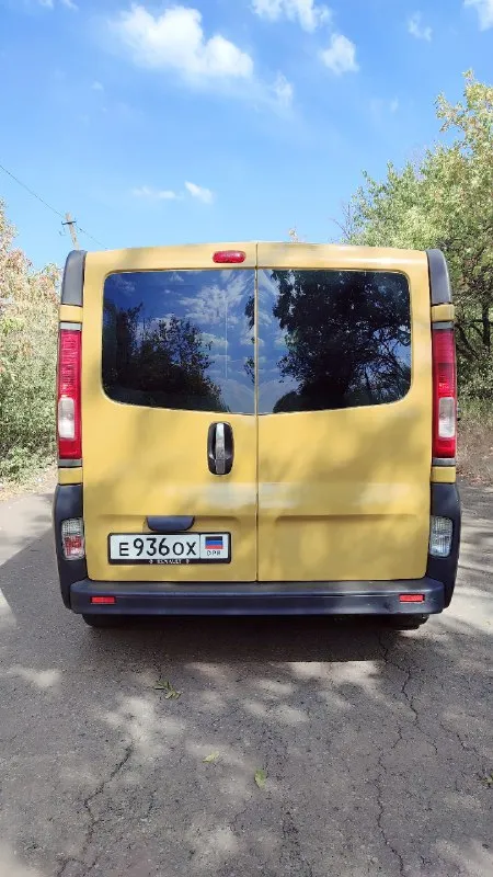 Продам renault трафик
База длинная
Год 2007
Двигатель 2.0 дизель
Пробег 377тс
Кондиционер + электровытяжка
Автономная печка
Электростеклоподъемники+подогрев
Обогрев заднего стекла
Кпп 6-ст.

Салон ухоженный, сиденья в идеальном состоянии!
Двигатель заводится отлично!, едет очень хорошо!!
Авто в идеальном состоянии

Цена 1.4мл.
+7949 524 5058
📞 Звоните: +7(949)5245058 - фотография - 5