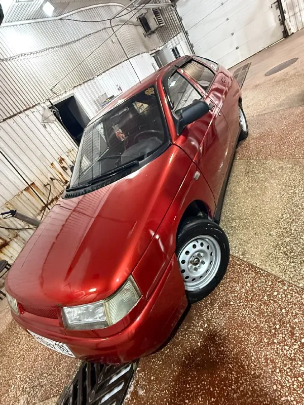 Ваз 2112 1.5 16v 2002
Цена 250.000₽
Машина ездит каждый день без нареканий. Я собственник. Переоформление без проблем.
Перекрашена в сентябре 2024 года в цвет сердолик.
Покупал после покраски.
Двигатель работает отлично, коробка не выбивает.
Клапана двигатель не гнет, грм меняется элементарно, масло менял каждые 6000, в коробке свежее масло.
Подвеска перед ss20(стойки+пружины), зад lynx(стойки+пружины) - высокий клиренс.
Сцепление заменено в сентябре 2024
Вся трасса стингер, очень приятный выхлоп(не бьет на уши)
Противотуманки
Подогрев передних сидений
Передние стеклоподъемники
Хорошая музыка, мини сабвуфер
+79493857429 Владислав
📞 Звоните: +7(949)3857429 - фотография - 1