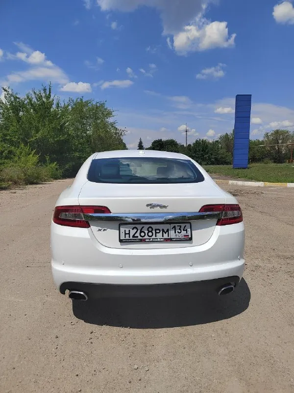 Jaguar xf 3л, 2010 г.
Самый надёжный двигатель, нигде не течет и не мытый, работает отлично без нареканий, не дымит не троит. Коробка работает ровно, без тычков и пинков. Ходовая в хорошем состоянии, ни где ничего не гремит. Салон в идеальном состоянии для своих лет. Комплектация limited, очень богатая!климат, подогрев руля сиденьев, без ключевой доступ, электро регулировка руля и сиденьев, камера заднего вида. Пробег 192т родной!!!автомобиль очень красивый и достойный. Два комлекта резины, осмотр в луганске
Цена 990000
+79592007644
📞 Звоните: +7(959)2007644 - фотография - 2