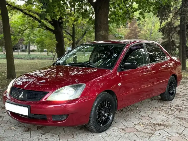 Продам лансер 9
Год: 2007
Тип кпп: автоматическая
Пробег: 197.000 любые проверки на вашем сто.
Дополнительная информация: продам лансер 9
Двигатель 1.6 масло не расходует тяга хорошая, работает идеально.
Коробка автоматическая без пинков толчков и тд, также работает идеально.
Кондиционер работает отлично, заправлен. ( менял компрессор)
Стоит сенсорный магнитофон, хороша музыка.
Ходовку делал месяц назад
Новый бензобак.
По машине было очень много всего сделано, технически машина исравна делать ничего не потребуется.
Вопросы по телефону
Цена: 570.000 хороший торг
📞 Звоните: +79494976240 - фотография - 3