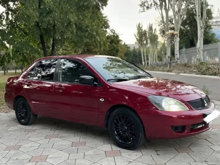 Продам лансер 9
Год: 2007
Тип кпп: автоматическая
Пробег: 197.000 любые проверки на вашем сто.
Дополнительная информация: продам лансер 9
Двигатель 1.6 масло не расходует тяга хорошая, работает идеально.
Коробка автоматическая без пинков толчков и тд, также работает идеально.
Кондиционер работает отлично, заправлен. ( менял компрессор)
Стоит сенсорный магнитофон, хороша музыка.
Ходовку делал месяц назад
Новый бензобак.
По машине было очень много всего сделано, технически машина исравна делать ничего не потребуется.
Вопросы по телефону
Цена: 570.000 хороший торг
📞 Звоните: +79494976240 - фотография - 4
