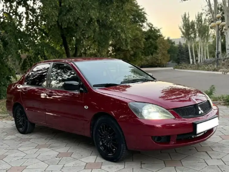 Продам лансер 9
Год: 2007
Тип кпп: автоматическая
Пробег: 197.000 любые проверки на вашем сто.
Дополнительная информация: продам лансер 9
Двигатель 1.6 масло не расходует тяга хорошая, работает идеально.
Коробка автоматическая без пинков толчков и тд, также работает идеально.
Кондиционер работает отлично, заправлен. ( менял компрессор)
Стоит сенсорный магнитофон, хороша музыка.
Ходовку делал месяц назад
Новый бензобак.
По машине было очень много всего сделано, технически машина исравна делать ничего не потребуется.
Вопросы по телефону
Цена: 570.000 хороший торг
📞 Звоните: +79494976240 - фотография - 6