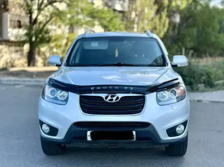 Hyundai santa fe
2011Г бензин 2.4
Автомат
Автомобиль в хорошем состоянии не каких вложений не требует!
В максимальной комплектации!
Старт/стоп,
Без ключевой доступ,
Монитор,
Камера заднего вида,
Партроник,
Салон кожа,
Подогрев сидений,
Климат контроль,
Круиз контроль,
Электро регулировка сидений,
И многое другое ….
Два ключа,
С документами полный порядок!!
Переоформление в мрэо!
Цена 1.295
Тел:+79494681080 - фотография - 2