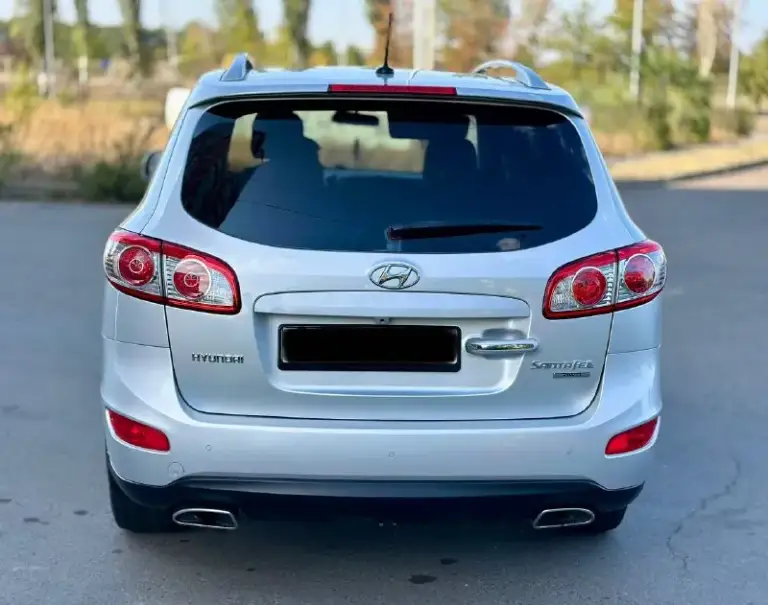 Hyundai santa fe
2011Г бензин 2.4
Автомат
Автомобиль в хорошем состоянии не каких вложений не требует!
В максимальной комплектации!
Старт/стоп,
Без ключевой доступ,
Монитор,
Камера заднего вида,
Партроник,
Салон кожа,
Подогрев сидений,
Климат контроль,
Круиз контроль,
Электро регулировка сидений,
И многое другое ….
Два ключа,
С документами полный порядок!!
Переоформление в мрэо!
Цена 1.295
Тел:+79494681080 - фотография - 5