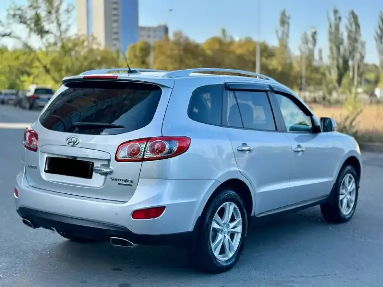Hyundai santa fe
2011Г бензин 2.4
Автомат
Автомобиль в хорошем состоянии не каких вложений не требует!
В максимальной комплектации!
Старт/стоп,
Без ключевой доступ,
Монитор,
Камера заднего вида,
Партроник,
Салон кожа,
Подогрев сидений,
Климат контроль,
Круиз контроль,
Электро регулировка сидений,
И многое другое ….
Два ключа,
С документами полный порядок!!
Переоформление в мрэо!
Цена 1.295
Тел:+79494681080 - фотография - 6