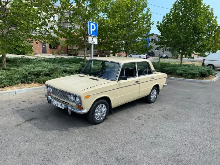 Автомобиль ваз 2103
-Год выпуска 1980;
-Пробег 180 тыс. Км;
-Цвет бежевый «сафари»; нижняя часть кузова обработана защитой «гравитекс»;
-Двигатель 2103 1,45л; 71 л. С. ;
-Мкпп 4-х ступенчатая;
-Электронное зажигание;
-Электровентилятор охлаждения двигателя;
-Электроомыватель лобового стекла;
-Акб новая.
-Резина новая.
Музыка:
-Автомагнитола nakamichi na 82g съемная панель, 4х50 вт; usb, x-bass
- Колонки kenwood 3-х полосные 2х45w;
-2 Хозяина (в одной семье);
-Без дтп;
-Гаражное хранение.
-Автомобиль в хорошем состоянии, ухоженный.
-Комплект зимней резины на дисках (в хорошем состоянии);
-Цена 170 000₽
-Торг
+79497345237 Павел
Пишите в телеграмм или звоните
📲 Tg: @di7ti
📞 Звоните: +7(949)7345237 - фотография - 3