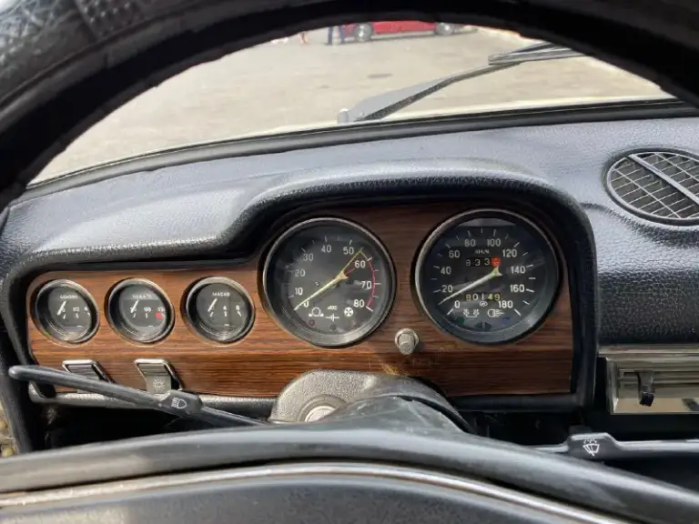Автомобиль ваз 2103
-Год выпуска 1980;
-Пробег 180 тыс. Км;
-Цвет бежевый «сафари»; нижняя часть кузова обработана защитой «гравитекс»;
-Двигатель 2103 1,45л; 71 л. С. ;
-Мкпп 4-х ступенчатая;
-Электронное зажигание;
-Электровентилятор охлаждения двигателя;
-Электроомыватель лобового стекла;
-Акб новая.
-Резина новая.
Музыка:
-Автомагнитола nakamichi na 82g съемная панель, 4х50 вт; usb, x-bass
- Колонки kenwood 3-х полосные 2х45w;
-2 Хозяина (в одной семье);
-Без дтп;
-Гаражное хранение.
-Автомобиль в хорошем состоянии, ухоженный.
-Комплект зимней резины на дисках (в хорошем состоянии);
-Цена 170 000₽
-Торг
+79497345237 Павел
Пишите в телеграмм или звоните
📲 Tg: @di7ti
📞 Звоните: +7(949)7345237 - фотография - 9