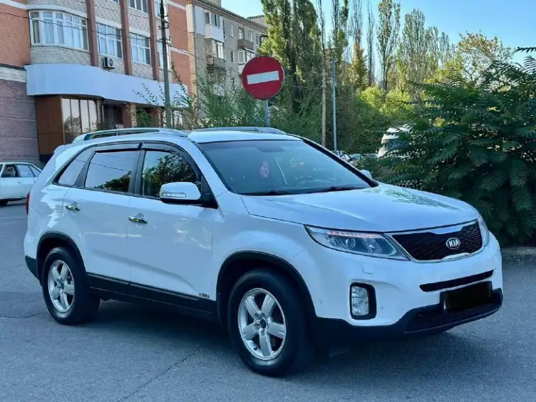 Kia sorento
Рестайлинг
2016 Бензин 2.4
Автомат
Автомобиль в максимальной комплектации,
В заводском окрасе!!!
Все стекла родные включая лобовое!
Без ключевой доступ,
Старт/стоп,
Салон кожа,
Электро регулировка сидений,
Подогрев сидений задних и передних,
Обдув сидений,
Партроники перед зад,
Камера заднего вида,
Монитор,
Климат контроль,
Круиз контроль,
Мульти руль,
И многое другое…
Юридически чист!
Цена 1.610₽ срочно
Все вопросы по тел:+79495722131 - фотография - 1