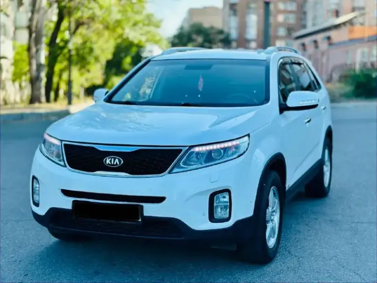 Kia sorento
Рестайлинг
2016 Бензин 2.4
Автомат
Автомобиль в максимальной комплектации,
В заводском окрасе!!!
Все стекла родные включая лобовое!
Без ключевой доступ,
Старт/стоп,
Салон кожа,
Электро регулировка сидений,
Подогрев сидений задних и передних,
Обдув сидений,
Партроники перед зад,
Камера заднего вида,
Монитор,
Климат контроль,
Круиз контроль,
Мульти руль,
И многое другое…
Юридически чист!
Цена 1.610₽ срочно
Все вопросы по тел:+79495722131 - фотография - 7