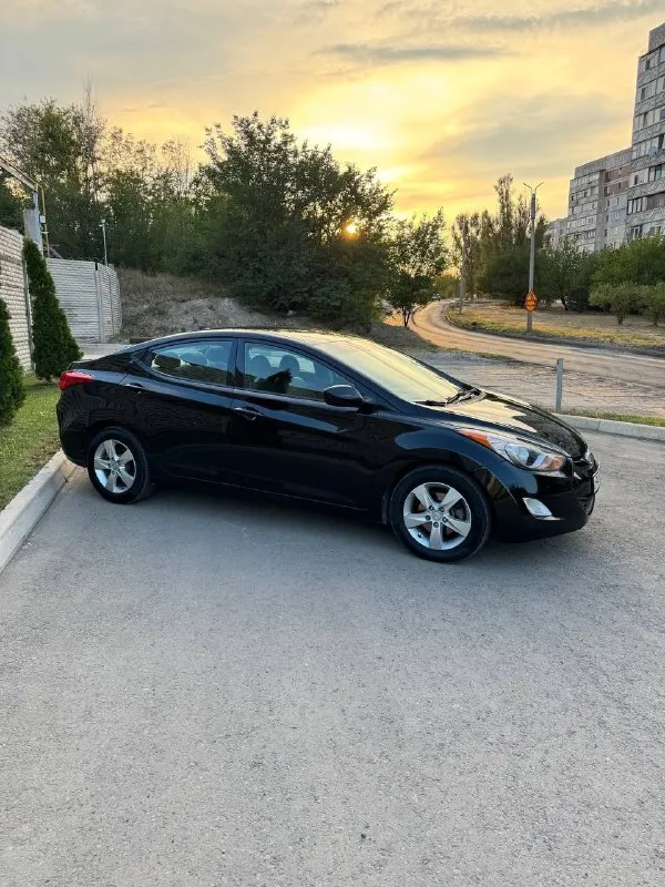 Продам🔝
Hyundai элантра 2012 год
Американец
Один собственник
Автомобиль в отличном состоянии
1.8 Бензин
Пробег 166.000 км
Акпп (автомат)
За авто следили и ухаживали своевременно! Техника вся в рабочем состоянии, кузов автомобиля выглядит изумительно, состояния салона как новое, пахнет вкусно и приятно сидеть в автомобиле!
Насыщенная комплектация, работает каждая кнопочка.
Стоит свежая резина, лето!
Кондиционер работает исправно.
Автомобиль находится в луганске, на осмотры не езжу, не подъезжаю!
По телефону расскажу больше об автомобиле!
Цена 1.190.000 ₽
Торг у авто!
+79591539242☎️
+79595022666☎️
Друзья кому дорого, можно приобрести солярис, рио и другие авто ниже классом по этой цене, прошу без воздуха, не справочная, приезжайте смотрите автомобиль в живую, по запросу скину автотеку, видео, доп фото авто,
Вин код! До встречи!🫡
📞 Звоните: +7(959)1539242 - фотография - 3