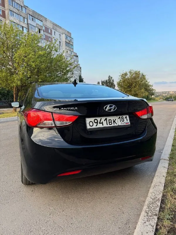Продам🔝
Hyundai элантра 2012 год
Американец
Один собственник
Автомобиль в отличном состоянии
1.8 Бензин
Пробег 166.000 км
Акпп (автомат)
За авто следили и ухаживали своевременно! Техника вся в рабочем состоянии, кузов автомобиля выглядит изумительно, состояния салона как новое, пахнет вкусно и приятно сидеть в автомобиле!
Насыщенная комплектация, работает каждая кнопочка.
Стоит свежая резина, лето!
Кондиционер работает исправно.
Автомобиль находится в луганске, на осмотры не езжу, не подъезжаю!
По телефону расскажу больше об автомобиле!
Цена 1.190.000 ₽
Торг у авто!
+79591539242☎️
+79595022666☎️
Друзья кому дорого, можно приобрести солярис, рио и другие авто ниже классом по этой цене, прошу без воздуха, не справочная, приезжайте смотрите автомобиль в живую, по запросу скину автотеку, видео, доп фото авто,
Вин код! До встречи!🫡
📞 Звоните: +7(959)1539242 - фотография - 4