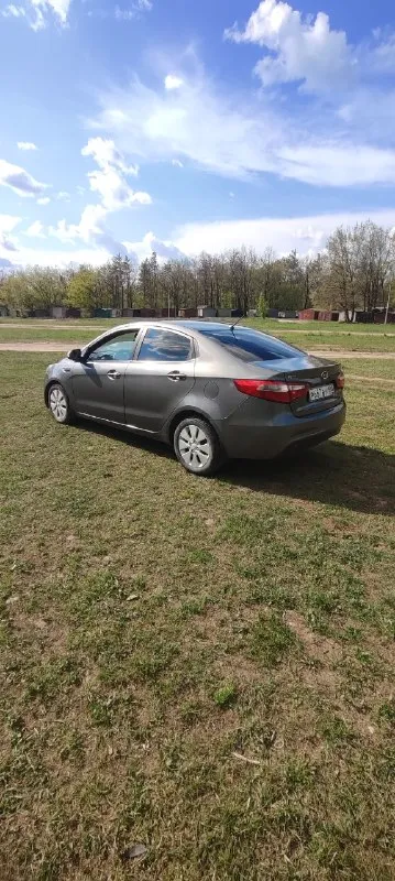 Kia рио 2012 год. Автомат. Пробег 170 т. Км. Двигатель 1.6 л(цепной). Я собственник. Без дтп. Вложений не требует. Климат-контроль, электрозеркала, 4 эсп, обогрев зон дворников, подогрев передних сидений, мультируль. Два ключа. Два комплекта резины. Также рассмотрю обмен. Переоформление в мрэо. Цена 950 т. Р. Енакиево+79497356754
📞 Звоните: +7(949)7356754 - фотография - 6