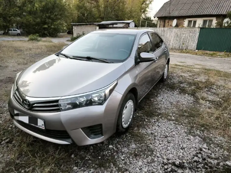 Toyota corolla 2013 года, объем двигателя 1,33, пробег оригинальный: 92 тыс.
1 Владелец по птс. Машина куплена в салоне. Мкпп.
Машина в отличном состоянии, очень экономичная, бережное отношение, регулярное обслуживание, без дтп! Гаражное хранение, резина зима-лето, лакокраска заводская, по бамперу есть мелкие сколы (см. Фото), все вопросы по телефону, 7 949 451 23 70.
1 300 000 Руб. Г. Донецк.
Торг у капота уместен. - фотография - 1