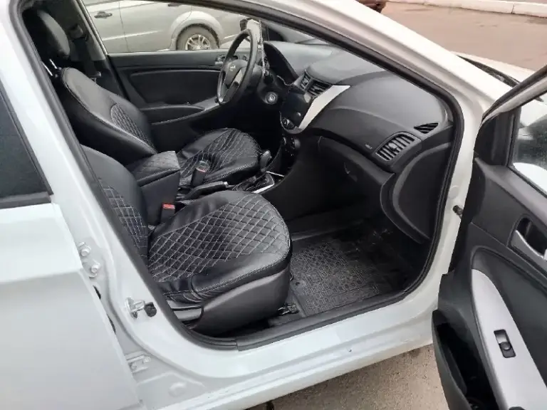 Продам hyundai solaris 2015г 950000₽ доступен аргументированный торг!
Любое переоформление, я хозяин
Кпп автомат, без нарушений не хрустит все четкнько👌
Мотор 1.6 не скручен родной пробег 83600
По кузову без нареканий все в отличном состоянии, сел да поехал!
Салон не потресканный не курили в машине ежемесячно проводилась химчистка салона!
С машиной отдаю комплекты резины(зима-лето)
Если есть вопросы звоните по ☎️ +79494132357 евгений. Донецк - фотография - 6