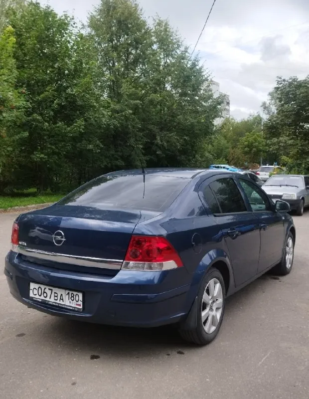 💥💥💥 Opel astra h💥💥💥. Год:2012. Объем:1.8 (140л. С). Коробка: механика. Пробег: 234.000км родной. Птс: оригинал. Автомобиль в отличном состоянии, ни каких вложений не требует. Двигатель работает идеально, без посторонних шумов, не троит, не дымит, масло не расходует, полностью обслужен. Ходовая часть отрабатывает как положено, ни чего не стучит, не гремит и т. Д. Коробка не убиваемая механика, все скорости на месте, сцепление свежее. Кузов как на фото, смотрится отлично, весь в заводской краске, есть жизненные коцки авто не новое. Комплектация хорошая, есть все для комфортной и безопасной езды, подогрев сидений, кондиционер, сигнализация с автозапуском, два компле
📞 Звоните: +7(903)1505300 - фотография - 4