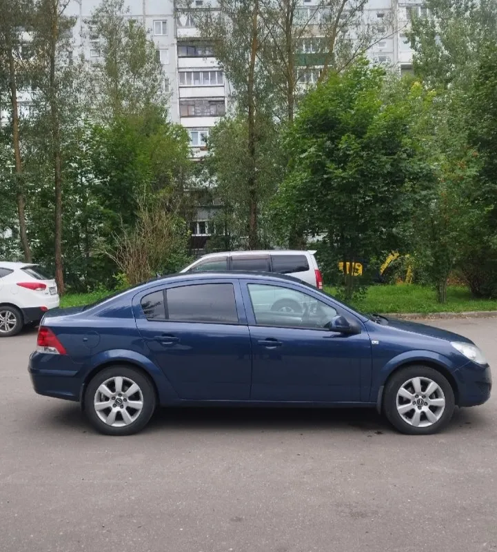 💥💥💥 Opel astra h💥💥💥. Год:2012. Объем:1.8 (140л. С). Коробка: механика. Пробег: 234.000км родной. Птс: оригинал. Автомобиль в отличном состоянии, ни каких вложений не требует. Двигатель работает идеально, без посторонних шумов, не троит, не дымит, масло не расходует, полностью обслужен. Ходовая часть отрабатывает как положено, ни чего не стучит, не гремит и т. Д. Коробка не убиваемая механика, все скорости на месте, сцепление свежее. Кузов как на фото, смотрится отлично, весь в заводской краске, есть жизненные коцки авто не новое. Комплектация хорошая, есть все для комфортной и безопасной езды, подогрев сидений, кондиционер, сигнализация с автозапуском, два компле
📞 Звоните: +7(903)1505300 - фотография - 7
