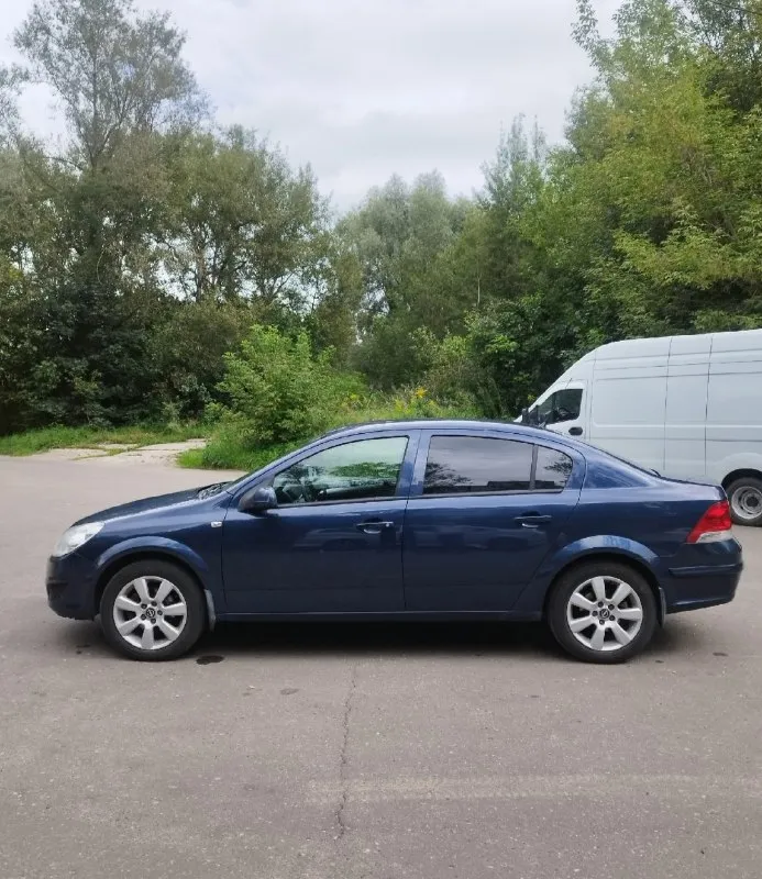 💥💥💥 Opel astra h💥💥💥. Год:2012. Объем:1.8 (140л. С). Коробка: механика. Пробег: 234.000км родной. Птс: оригинал. Автомобиль в отличном состоянии, ни каких вложений не требует. Двигатель работает идеально, без посторонних шумов, не троит, не дымит, масло не расходует, полностью обслужен. Ходовая часть отрабатывает как положено, ни чего не стучит, не гремит и т. Д. Коробка не убиваемая механика, все скорости на месте, сцепление свежее. Кузов как на фото, смотрится отлично, весь в заводской краске, есть жизненные коцки авто не новое. Комплектация хорошая, есть все для комфортной и безопасной езды, подогрев сидений, кондиционер, сигнализация с автозапуском, два компле
📞 Звоните: +7(903)1505300 - фотография - 8