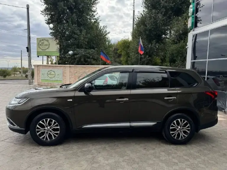 Продам
Mitsubishi outlander
Мотор 2.0
Коробка акпп
+Sport режим 🔥
Без единого подкраса
100% В заводском окрасе
Видео обзор с толщинаномером
По запросу могу скинуть !
Обклеена вся броне пленкой от сколов
(Зоны риска)
В очень красивом цвете 😻
4 Стекло подъемника
Мульти руль круиз контроль
4Х зонный климат контроль
Подогрев лобового стекала
Все стекла в круг родные !!!!!
Даже лобовое !!!
Хорошая музыка
С большим монитор
Кожаный салон
С карболовыми вставками
Осмотр
Г. Донецк
Оформление в мрэо 
Цена 1.670₽
+79496285723 - фотография - 10