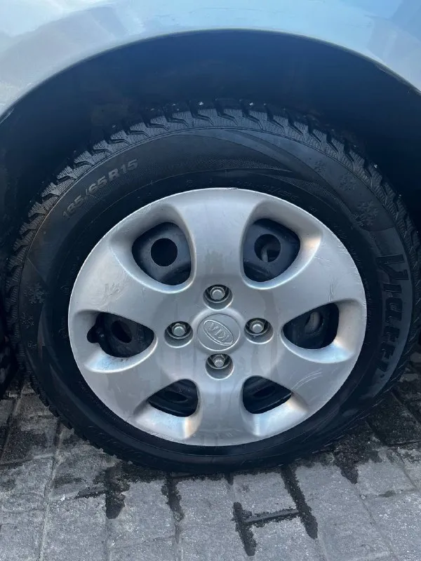 Kia cerato 2007 года
Пробег :148 000 тыс
Цвет :серебристый
Двигатель, коробка без нареканий
Масло не ест
Учет :рф
Тел :+79901189878
Цена :400000 рублей
Осмотр : г. Донецк - фотография - 10