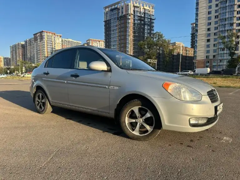 Продам хюндай 1.4 автомат. Год выпуска 2008. Пробег 200 тысяч. Машина вся в родной краски. Автомат мотор чувствую себя отлично. Кузов сохранился тоже хорошо. Не гнилой не ржавый. Кондиционер холодит отлично. Салон что новый. В салоне не курили. Ходовая часть все хорошо. Два ключа. 4 владельца. Цена 585 тысяч. Машина в мариуполе. Торг уместен после просмотра.
+79497533458 - фотография - 6