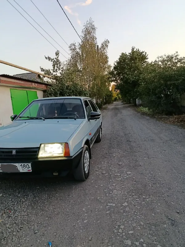 Срочная! Продажа!!! Авто от собственника!!!, продам
Ваз-21099 2007 года авто в хорошем состоянии не гнилая не битая не крашеная два владельца, зеркала лада гранта. Выхлопная система прямоток от лады весты, ходовая часть перебиралась 2 месяца назад все расходники заменены звоните хороший торг у авто цена 280
+79497986506 - фотография - 1