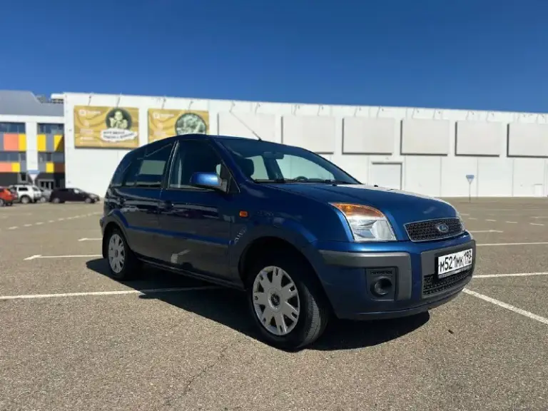 Продам форда. Год 2008. Пробег 146 тысяч. 1,6 автомат. Не бит не крашен. В идеале. Автотека вся зеленая. Машина в мариуполе. Цена 650 тысяч. Все вопросы по телефону +79497081249 - фотография - 5