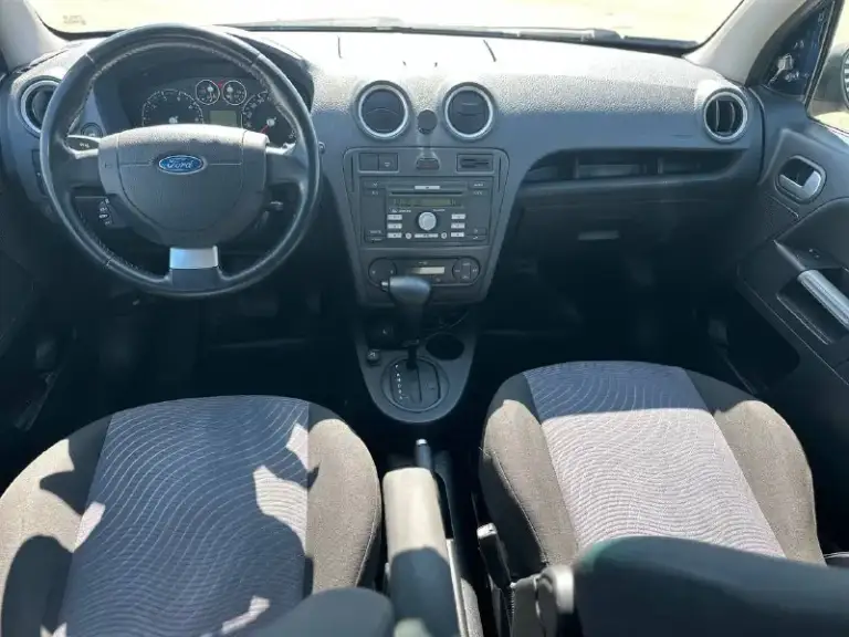 Продам форда. Год 2008. Пробег 146 тысяч. 1,6 автомат. Не бит не крашен. В идеале. Автотека вся зеленая. Машина в мариуполе. Цена 650 тысяч. Все вопросы по телефону +79497081249 - фотография - 7