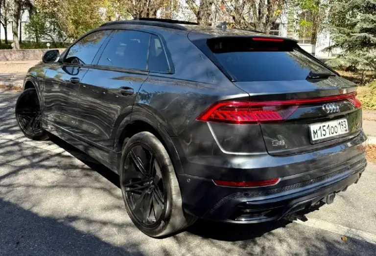 Продаю в городе донецке +79495236393
Audi q8 3.0 tfsi quattro
Продажа от собственника, состояние идеальное, без единого момента, без единого изъяна ! Без единого подводного камня! Готов на любые проверки! Машина вся в идеальном состоянии! Все расходники заменены! Два комплекта резины лето и зима и два комплекта дисков ! 2020 год 100 тыс км родной оригинальный проверенный пробег не скрученный! Кузов в первозданном виде без единого момента! Салон как новый ! Была бережная эксплуатация, гаражное хранение! Обслуживание всегда вовремя у официального дилера! Машина без малейшего вложения все расходники заменены! 3.0 tfsi бензин автомат 8 ступенчатый
Полный привод, хорошая комплектация! Полное переоформление в мрэо осмотр в донецке
Цена 6 300 000 руб торг +79495236393
+380715236393 Телеграмм - фотография - 7