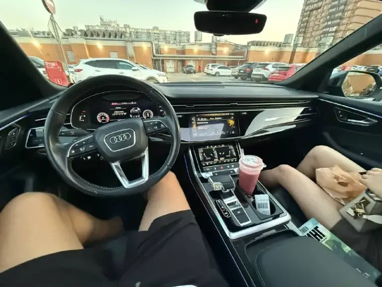 Продаю в городе донецке +79495236393
Audi q8 3.0 tfsi quattro
Продажа от собственника, состояние идеальное, без единого момента, без единого изъяна ! Без единого подводного камня! Готов на любые проверки! Машина вся в идеальном состоянии! Все расходники заменены! Два комплекта резины лето и зима и два комплекта дисков ! 2020 год 100 тыс км родной оригинальный проверенный пробег не скрученный! Кузов в первозданном виде без единого момента! Салон как новый ! Была бережная эксплуатация, гаражное хранение! Обслуживание всегда вовремя у официального дилера! Машина без малейшего вложения все расходники заменены! 3.0 tfsi бензин автомат 8 ступенчатый
Полный привод, хорошая комплектация! Полное переоформление в мрэо осмотр в донецке
Цена 6 300 000 руб торг +79495236393
+380715236393 Телеграмм - фотография - 9