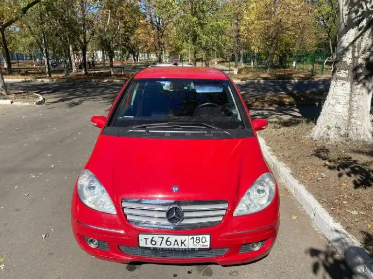 Продам!
Mercedes a170 2005 г.
Автомобиль в отличном состоянии!
Год выпуска 2005
Пробег 140 тыс.
Двигатель 1.7
116 Л. С. Едет очень бодро 🔥🔥🔥
В отличном состоянии, не троит! Не дымит! Масло не расходует!
Коробка вариатор в отличном состоянии, заменена менее года назад, ещё на гарантии!
Отлично работает✅
Ходовая в отличном состоянии! Все заменено, кататься и кататься!
Нечего не стучит! Не гремит!
Обслужен от и до!
Любые проверки в любом авто сервисе за ваш счет без проблем ✅✅✅
Окна родные! И лобовое тоже родное✅
Комплектация 👍
Датчик дождя, датчик света, климат контроль, подогрев зеркал, авто складывания зеркал, парктроники передние и задние, магнитола андроид.
Цена 🔥🔥650.000₽🔥🔥
Приезжайте на осмотр ✅ город донецк
Татьяна +79495923226
📞 Звоните: +7(949)5923226 - фотография - 9