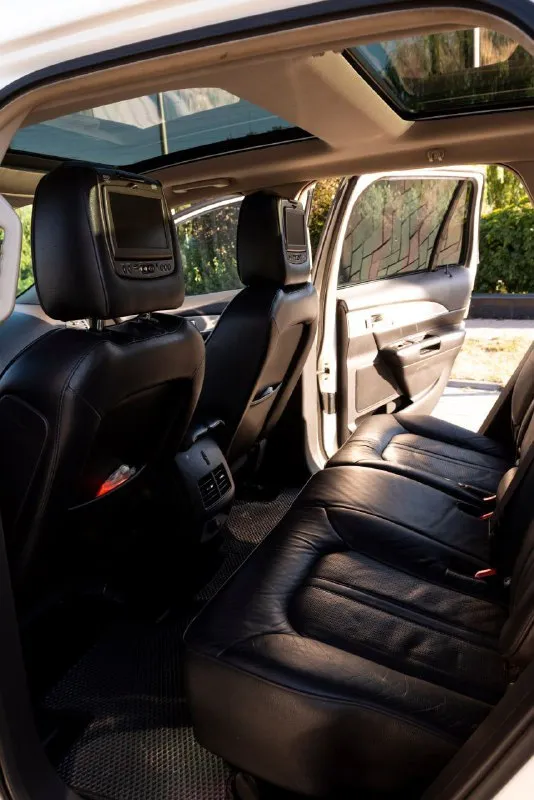 🔥🔥🔥🔥🔥🔥

Lincoln mkx 3.7 awd 2012

😎😏😏😕😕😕😕 😖

📞💬+79493457303

Lincoln mkx оснащен широким спектром современных систем и технологий, включая:

* Антиблокировочную систему (abs);
* Усилительное рулевое управление (eps);
* Систему подогрева передних сидений и задних;
* Электрический люк с электроприводом
* Ксеноновые фары с системой адаптивного освещения;
* Навигация
* Систему курсовой устойчивости (esc);
* Противотуманные фары;
* Комплексную охранную систему с иммобилайзером;
* Парковочные датчики заднего вида;
* Электронную систему контроля тяги (tcs);
* Электрические стеклоподъемники всех дверей;
* Датчик дождя
* Бортовой компьютер с многофункциональным дисплеем;
* Систему круиз-контроля;
* Двухзонный климат
* Аудиосистему премиум-класса с поддержкой
* Датчик света с функцией автоматического управления фарами

Основные характеристики:
• Объём двигателя: 3,7 л
• Тип двигателя: бензин
• Мощность: 300 л. С.
• Коробка передач: акпп
• Привод: awd
• Пробег: 201000
• Шины и диски: 235/55 r20
• Количество цилиндров: 6 v-образный
• Ёмкость топливного бака: 72 л - фотография - 10