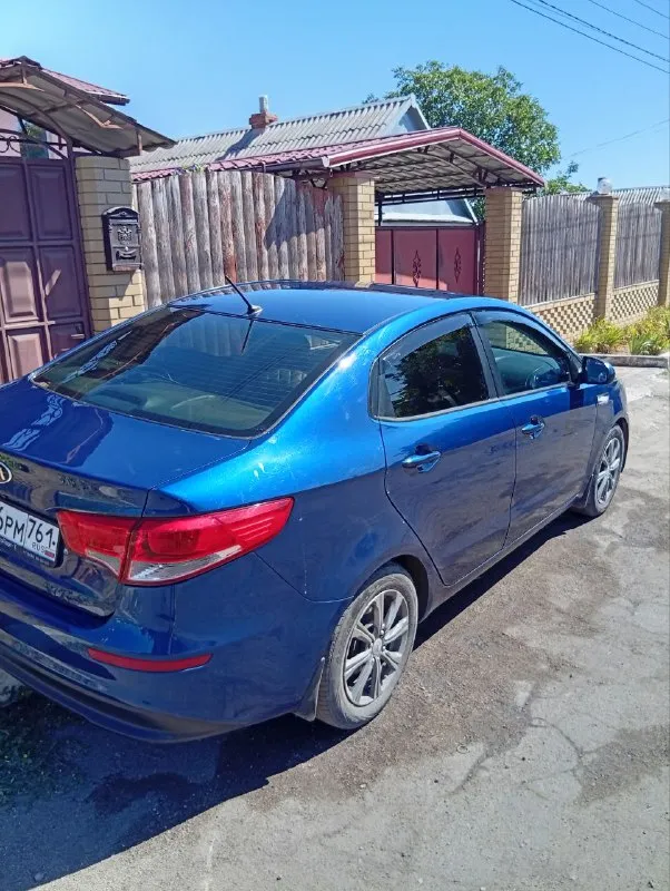 Kia rio 2015

1.6 Акпп /145 т. Км
Пробег родной, подтвержден автотекой.
Машина обслужена и не требует ни каких вложений, катализатор вырезан, прошита, подогрев передних сидений, руля, зоны дворников. Мультируль, мультимедиа с навигацией.
Мотор коробка работают идеально. Кондиционер, печка, работают отлично.
Стоит газ, газ вписан. Три хозяина. Есть сервисная книга, стоит автозапуск ( можно с телефона). Комплект зимней резины на дисках.

Стоимость 880.000₽

+79490397937 - фотография - 3