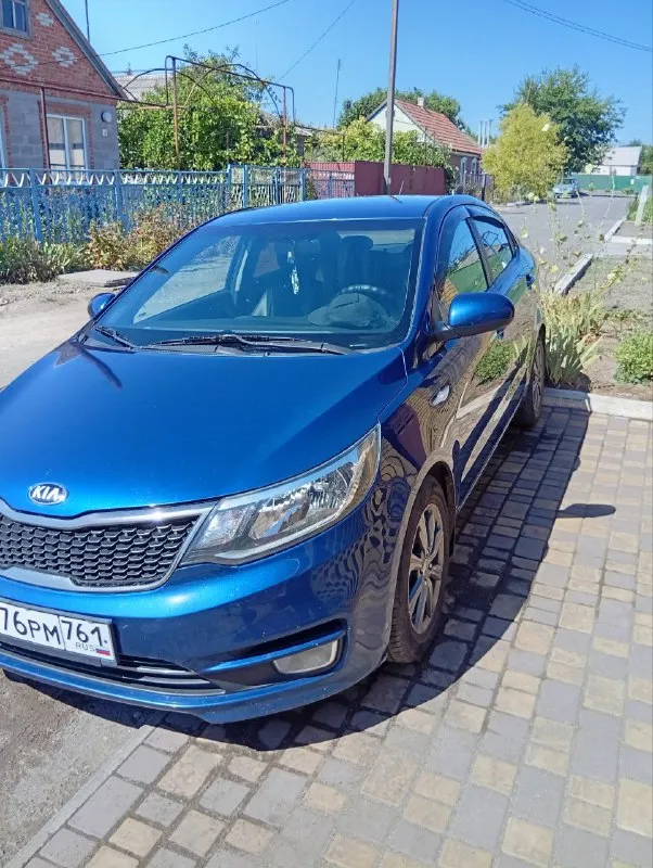 Kia rio 2015

1.6 Акпп /145 т. Км
Пробег родной, подтвержден автотекой.
Машина обслужена и не требует ни каких вложений, катализатор вырезан, прошита, подогрев передних сидений, руля, зоны дворников. Мультируль, мультимедиа с навигацией.
Мотор коробка работают идеально. Кондиционер, печка, работают отлично.
Стоит газ, газ вписан. Три хозяина. Есть сервисная книга, стоит автозапуск ( можно с телефона). Комплект зимней резины на дисках.

Стоимость 880.000₽

+79490397937 - фотография - 4