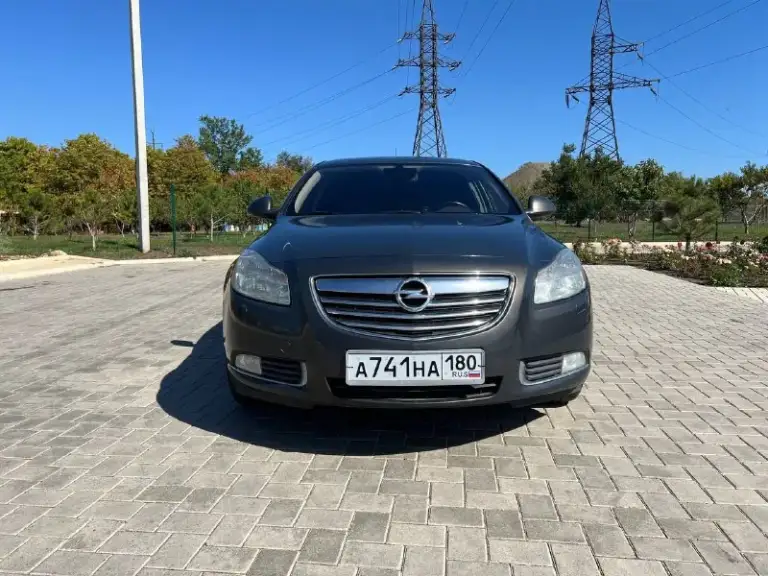 Opel insignia turbo 1.6⚡️180л. С
✨Год выпуска 2013
Комплектация cosmo sport
Кузов лифтбек
⚡️Мультируль
⚡️2Х зонный  климат-контроль
⚡️6 Air bag
⚡️Abs
⚡️Eba помощь при экстренном торможении
⚡️Ebd система распределения тормозных усилий
⚡️Asr aнтипробуксовочная  система
⚡️Esp система курсовой устойчивости
⚡️. .. -Image:url('//telegram. Org/img/emoji/40/e29aa1.png')">⚡️ручник с электроприводом
⚡️Датчик света
⚡️Датчик дождя
⚡️Электропривод боковых зеркал
⚡️Складываемые задние сидения
⚡️2 Ключа
Все сервисные  книжки!
И многое другое.
Двигатель 1,6 turbo. Разгон до 100 за секунды. Работает идеально
Мкпп 6 ступенчатая, работает на 5+
✨Кузов в идеальном состоянии, без рыжиков, сколов и прочего
Салон чистый, ухоженный, в авто не курили!
✨Резина r18 лето новая.
Рассмотрю варианты обмена, с вашей доплатой
✨По документам я хозяин, любое переоформление !
Цена 965 торг присутствует!
Г. Донецк
Все остальные вопросы по телефону +79494171326 - фотография - 5