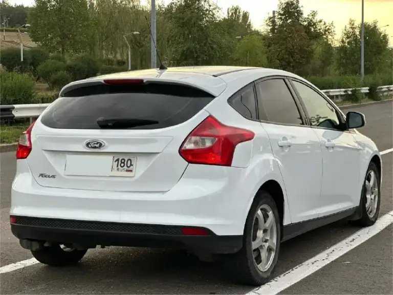 Супер цена !!!
Ford фокус 2012
1.6 Механика, состояние отличное по всем параметрам, по кузову два окраса, все стекла завод, хорошая комплектация, по технике без вложений все работает отлично !!! Цена срочная 600 тысяч без торга, донецк !!! Есть обзор на автомобиль по запросу скину !!! +79494165691 звоните
📞 Звоните: +7(949)4165691 - фотография - 4