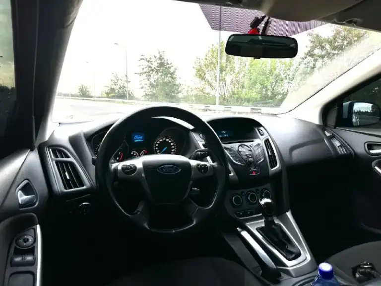 Супер цена !!!
Ford фокус 2012
1.6 Механика, состояние отличное по всем параметрам, по кузову два окраса, все стекла завод, хорошая комплектация, по технике без вложений все работает отлично !!! Цена срочная 600 тысяч без торга, донецк !!! Есть обзор на автомобиль по запросу скину !!! +79494165691 звоните
📞 Звоните: +7(949)4165691 - фотография - 8