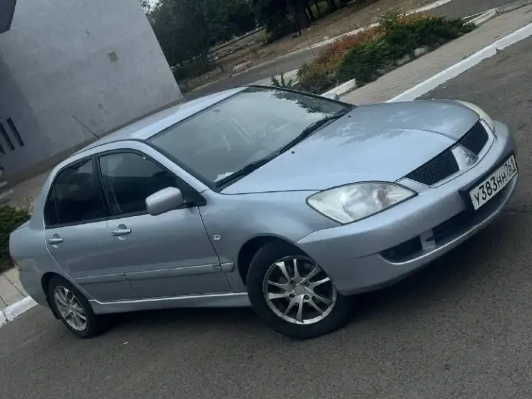 Продам ланцер 9 2005 года
Пробег 285 тысяч
Мотор 1.6 механика
Климат
Подогрев сидений
4-Электро стеклоподъемника
Электро регулировка зеркал
Много чего было сделано по автомобилю в процессе эксплуатации
На бодром ходу каждый день
450 Тысч торг
+79494297793 - фотография - 2