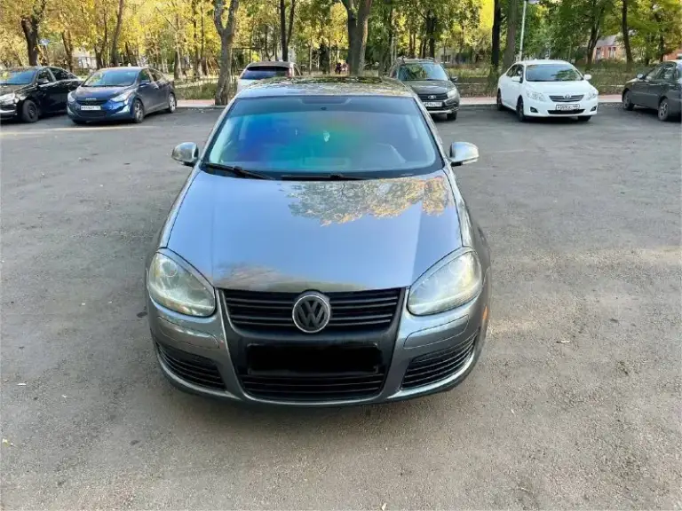 Продажа джеты, в топовой комплектации, состояние на 5+ как по мотору так и походовке, по кузову все четко, дно обработано, мотор сухой полностью, без единого запативания, мотор 2.0 турбо на дсг, листает без единого пинка, турбина дует как надо,200 лс, хватает потягаться с большинство тачек, грм замена была 15000км назад, масло в коробке, диски колодки в круг, делать ничего не нужно, сел поехал.
Цена 850.000₽ (торг) с летними дисками + 50.000к
2008 Г.
Пробег 231.000
+79494657163 - фотография - 1