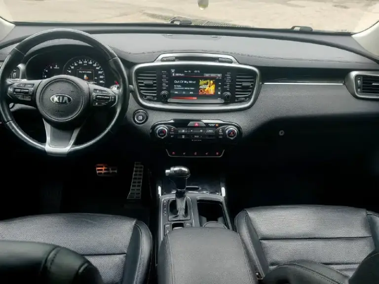 Kia соренто 2017год, чистый кореец(не америкос)2.0 литра, дизель, без единого подкраска весь в родне, пробег 130000.только продажа цена 2🍋500 тыс, остальное по тел:
+79493012175
Машина в донецке, всем удачи
📞 Звоните: +7(949)3012175 - фотография - 10