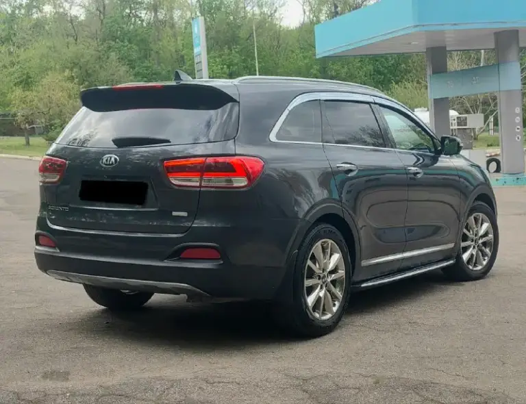 Kia соренто 2017год, чистый кореец(не америкос)2.0 литра, дизель, без единого подкраска весь в родне, пробег 130000.только продажа цена 2🍋500 тыс, остальное по тел:
+79493012175
Машина в донецке, всем удачи
📞 Звоните: +7(949)3012175 - фотография - 4