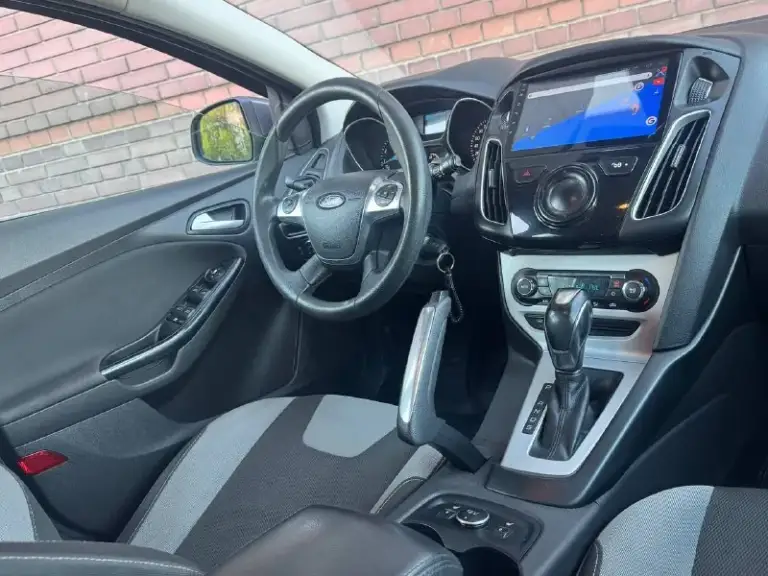 Продам ford focus 3 в идеальном состоянии, 2014 года выпуска, объём двигателя 1.6 125 л. С, коробка автомат 6-ст, родной пробег 180.000, без дтп, в родном окрасе, за всё время эксплуатации 2 хозяина, в максимальной комплектации, авто технически и внешне в отличном состоянии!, ухожена и обслужена, по машине работает абсолютно все, вложений не каких не требует, комплектация: климат контроль, круиз контроль, складывание зеркал, мультируль, 4-эл стеклоподъёмника, подогрев передних сидений, электро привод зеркал, обогрев зеркал, датчик света и дождя, бортовой компьютер, линзованая оптика, противотуманные фары, обогрев лобового, обогрев заднего стекла, мультимедиа с хорошим звуком, парктроники, имеется абсолютно все для комфортной езды, все работает в штатном режиме
По запросу скину видео обзор, по документам кристально чисто, любой вид оформления.
Цена 880.000 возможен хороший торг реальному покупателю! На все остальные вопросы отвечу по телефону +7949620-99-74
+7949564-47-36
Г. Донецк ворошиловский район - фотография - 7