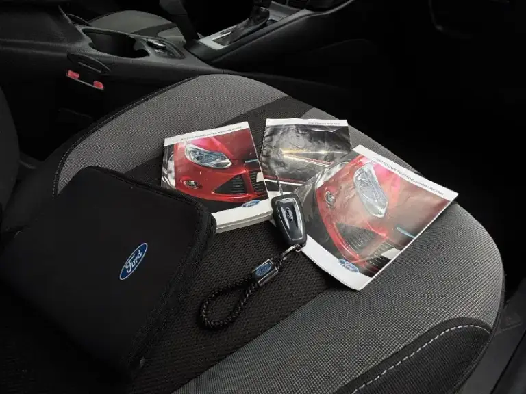 Продам ford focus 3 в идеальном состоянии, 2014 года выпуска, объём двигателя 1.6 125 л. С, коробка автомат 6-ст, родной пробег 180.000, без дтп, в родном окрасе, за всё время эксплуатации 2 хозяина, в максимальной комплектации, авто технически и внешне в отличном состоянии!, ухожена и обслужена, по машине работает абсолютно все, вложений не каких не требует, комплектация: климат контроль, круиз контроль, складывание зеркал, мультируль, 4-эл стеклоподъёмника, подогрев передних сидений, электро привод зеркал, обогрев зеркал, датчик света и дождя, бортовой компьютер, линзованая оптика, противотуманные фары, обогрев лобового, обогрев заднего стекла, мультимедиа с хорошим звуком, парктроники, имеется абсолютно все для комфортной езды, все работает в штатном режиме
По запросу скину видео обзор, по документам кристально чисто, любой вид оформления.
Цена 880.000 возможен хороший торг реальному покупателю! На все остальные вопросы отвечу по телефону +7949620-99-74
+7949564-47-36
Г. Донецк ворошиловский район - фотография - 9